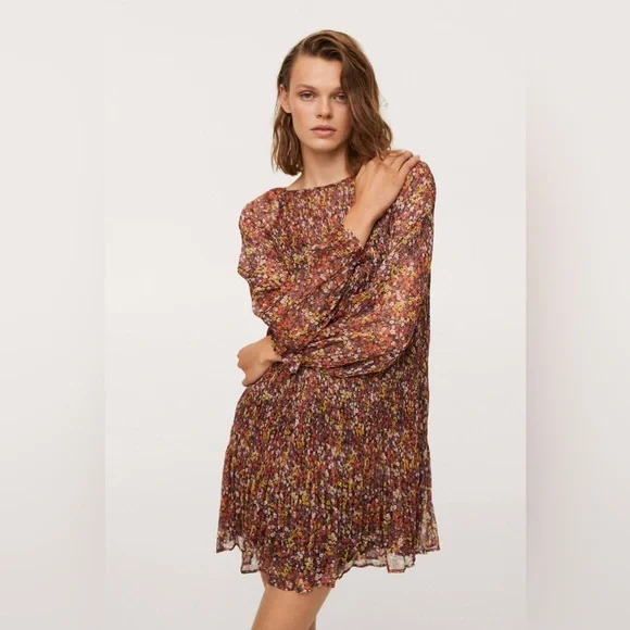 Black Tape Floral Pleated Mini Dress Size Extra Large - Picture 3 of 11